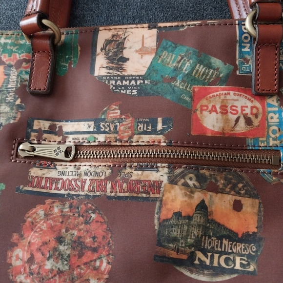 Patricia Nash NWT Coated Canvas Trapani Convertible Backpack - Picture 4 of 11